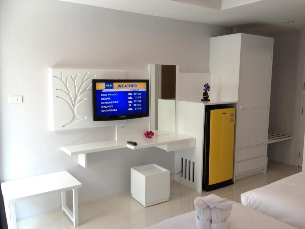 The Silk Hill Hotel Patong Quarto foto