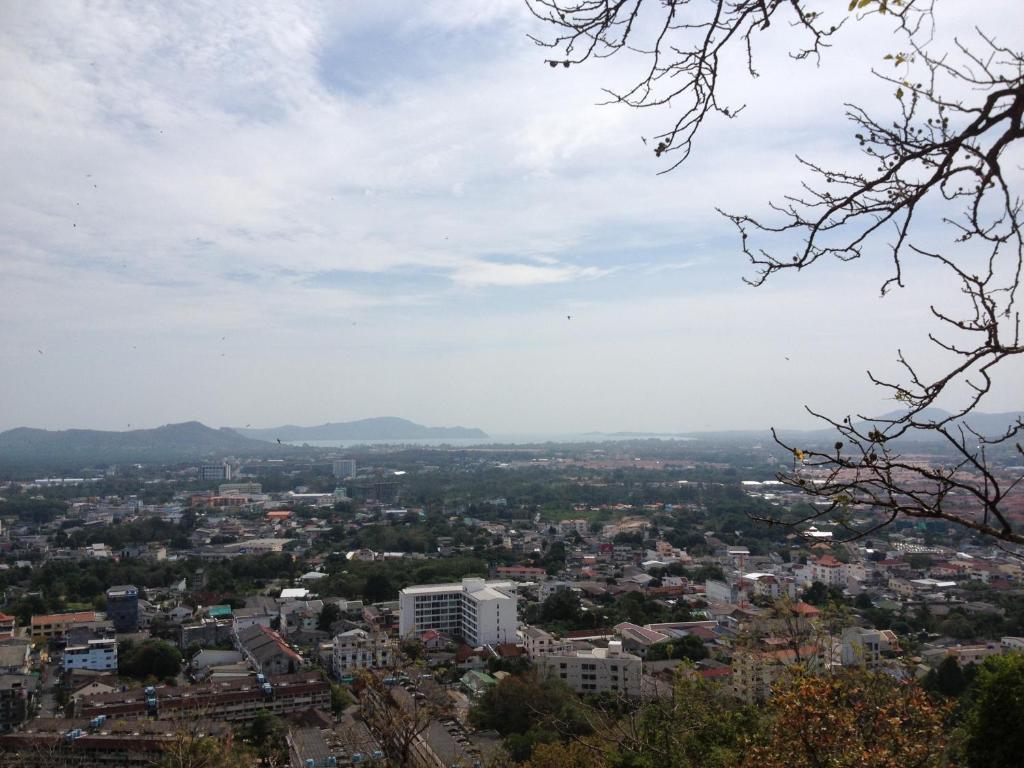 The Silk Hill Hotel Patong Exterior foto