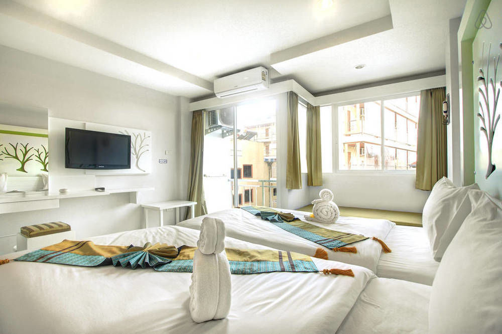 The Silk Hill Hotel Patong Exterior foto